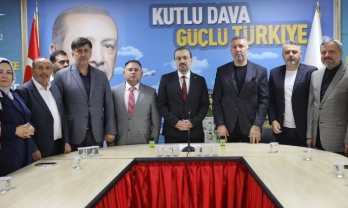 AK Parti Kocaeli İl Teşkilatından Açıklama; Abluka savaş değil katliamdır