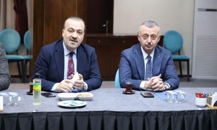 Kocaeli’ndeki AK Partili belediyelerde işçilere yüzde 49 zam