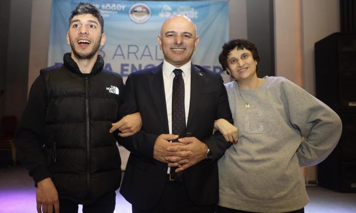 Başkan Şener Söğüt, “Hayatı paylaşmak için hiçbir engel  yok”