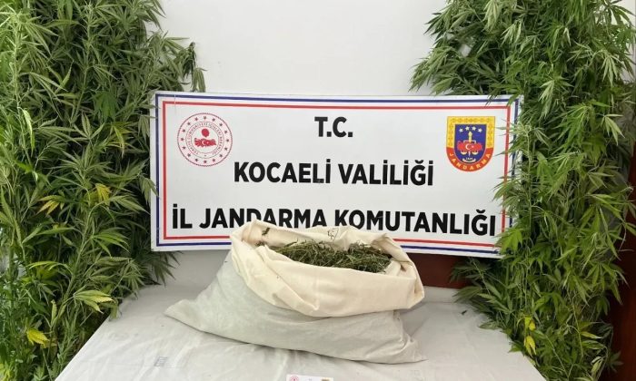 Jandarmanın operasyonuyla 4 kilo uyuşturucu ele geçirildi