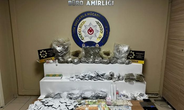 Operasyonla 9 kilo uyuşturucu ele geçti