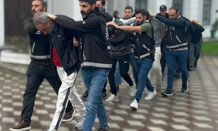 Yangın faciasında gözaltına alınan  11 kişi  Adliyeye sevk edildi