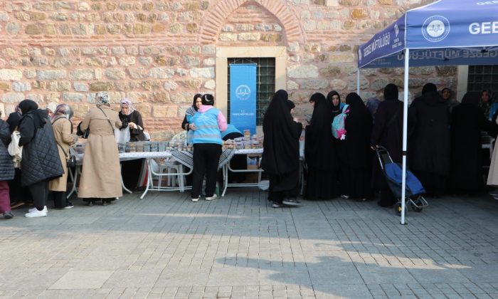 Gebze Kent Meydanı’nda Gazze İçin Dayanışma Kermesi