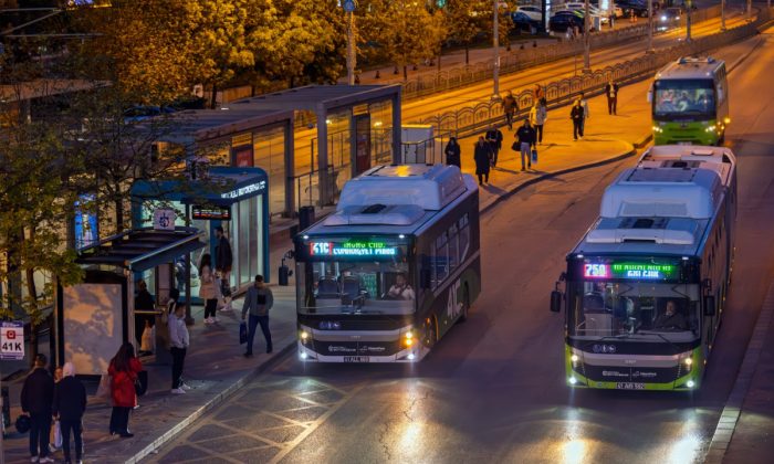 Kocaeli’de ulaşım artık 24 saat oldu