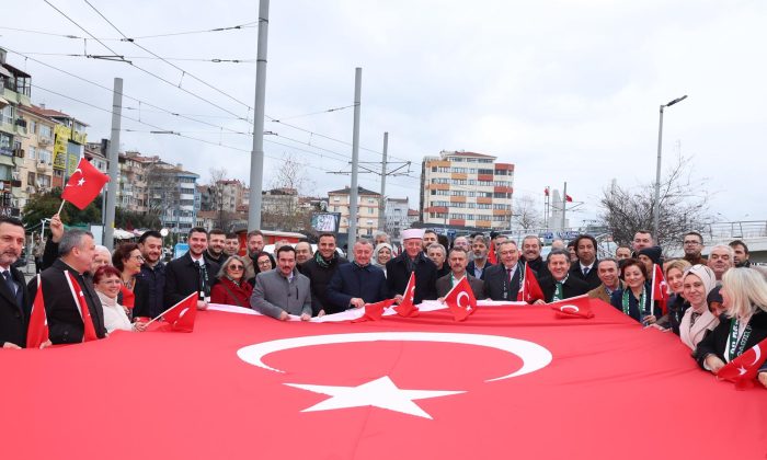 Kocaeli’nde vatandaşlar Batı Trakya Türkleri için yürüdü