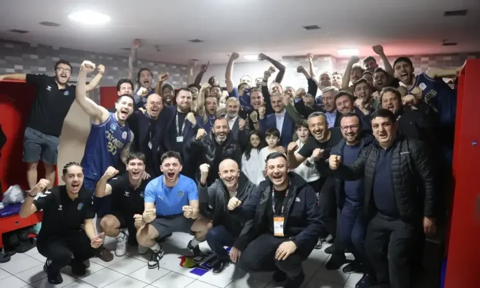Çayırova Belediyesi Basketbol Takımı Süper Lig’e yükseldi