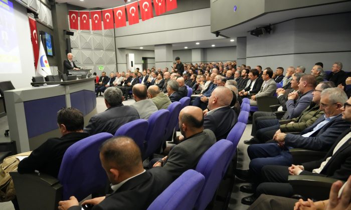Gebze Ticaret Odası, iş insanları ile yerel yöneticileri bir araya getirdi