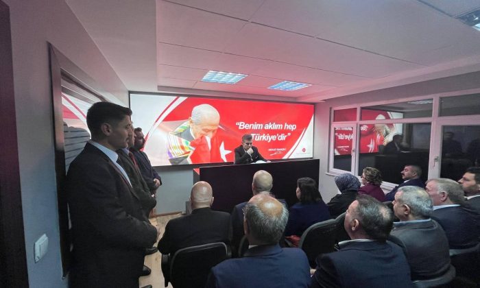 MHP Gebze’de yeni başkan Dursun Daştangil ilk toplantısını yaptı hedeflerini açıkladı!