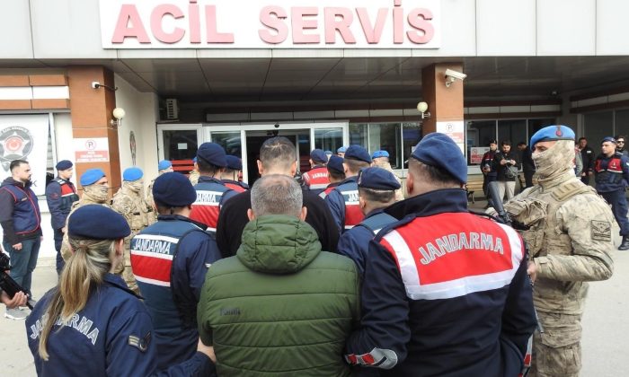 Kandıra’da 3 muhtar rüşvetten gözaltına alındı!