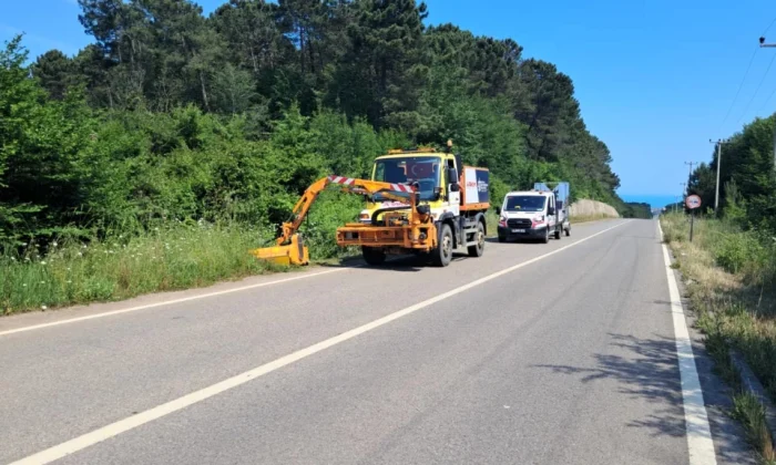 Kandıra’da yollar yaza hazırlandı