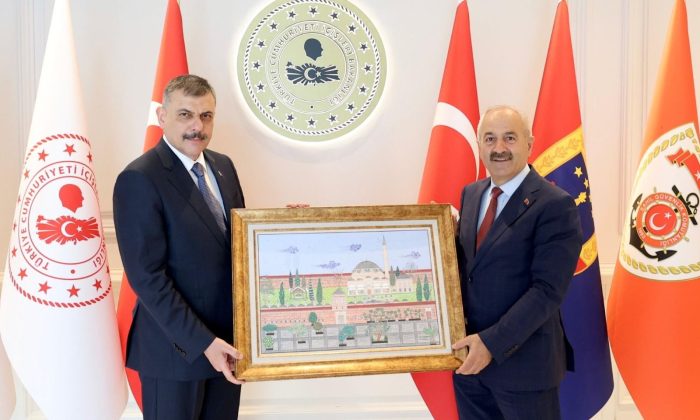 Bakan Çiftçi’ye Gebze’nin yeni hükümet konağı projesi anlatıldı