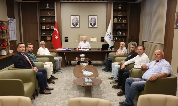 Darıca’da Balıkçı barınağı işletmesi belediyeye geçince ücretler kaldırıldı