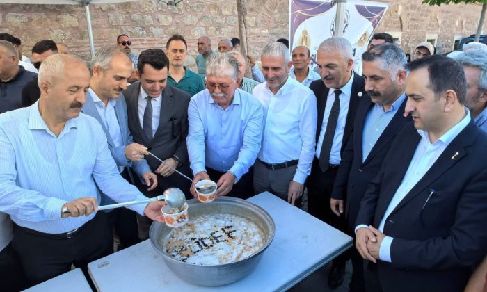 GÜDEF’ten Muharrem Ayı İkramı,  Gümüşhaneliler Gebze’de Binleri Aşure Sofrasında Buluşturdu!