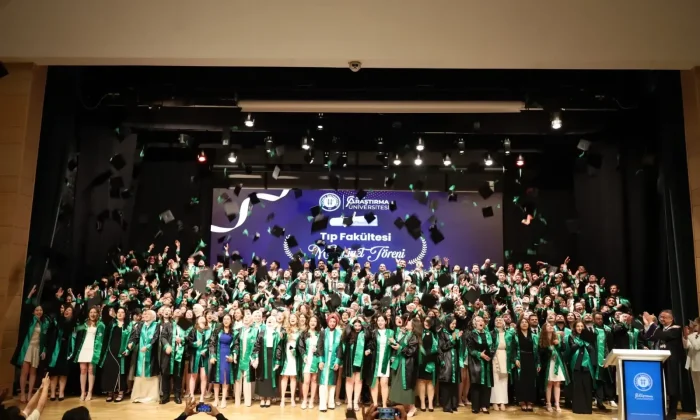 Kocaeli Üniversitesinde Bu Yıl 265 hekim mezun oldu!