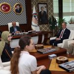 Başarılı öğrenciler Başkan Söğüt’ün konuğu oldu