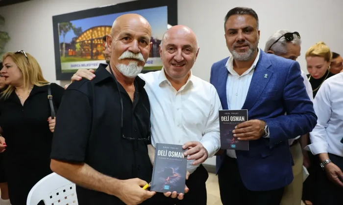 Darıca’da Edebiyat Dolu Bir Gün: Gazeteci Erol Polat, “Deli Osman” ile Gönüllere Dokundu!