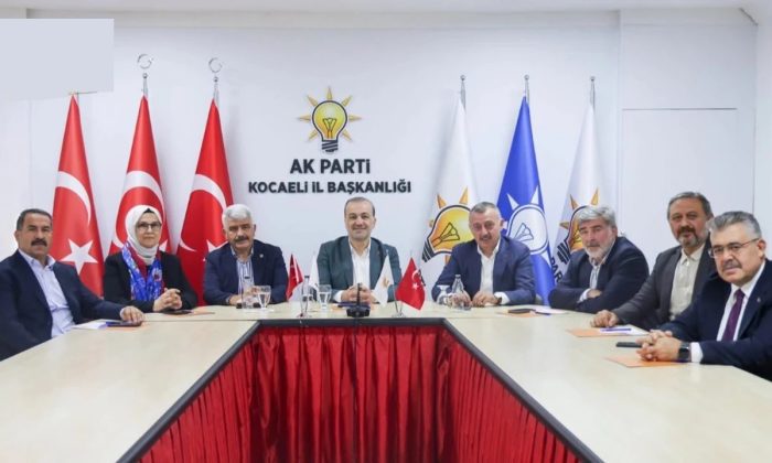 AK Parti’nin İzmit Kararı Netleşti: Başkan Şahin Talus “Her Koşulda Aday Çıkaracağız” dedi