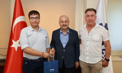 Başkan Büyükgöz, Gebze’nin YKS şampiyonlarını ağırladı