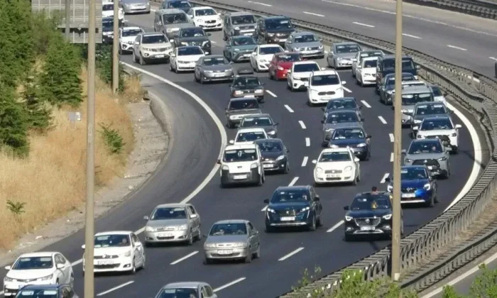 TEM’de Büyük Trafik Düzeni! İstanbul Yönünde 6 Kavşak Geçici Olarak Kapanıyor