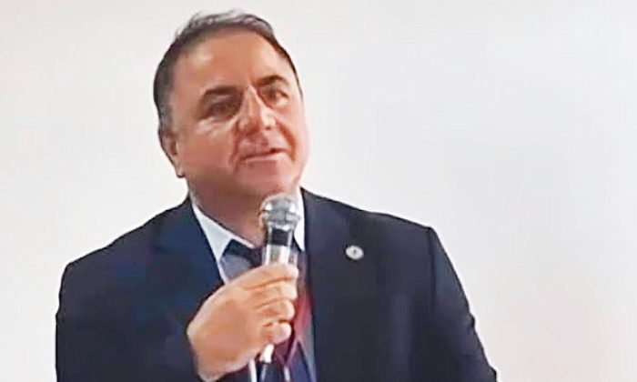 Başkan Levent Altun’dan sert çıkış: “Gazeteci geçinenlere karşıyız!”