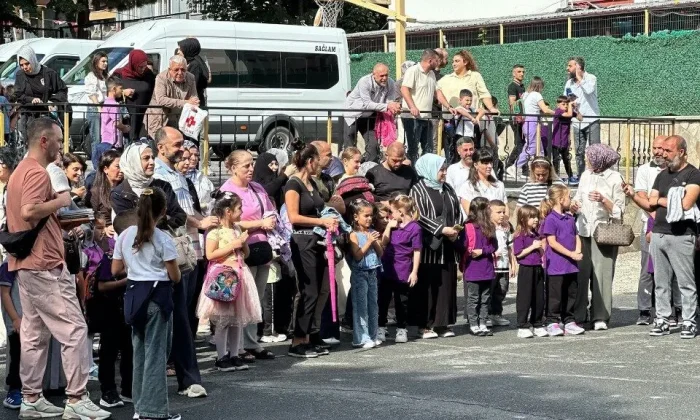 Kocaeli’de 421 bin 978 öğrenci dersbaşı yaptı.