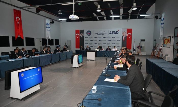 Kocaeli’de trafik güvenliği masaya yatırıldı!