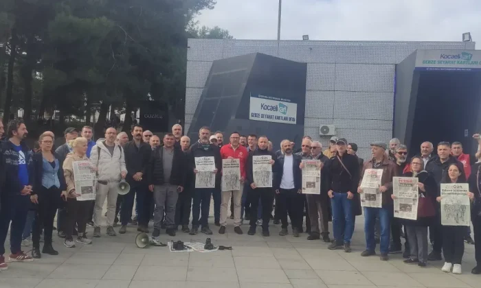 Gebze Kent Meydanı’nda tutuklu gazeteciler için dayanışma çağrısı