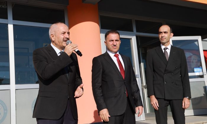 Başkan Büyükgöz’den Gebze’de okullara ziyaret